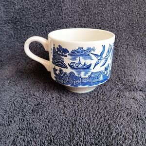 Vintage Blue Willow Churchill‎ England Backstamp 6oz Tea/Coffee Flat Cup NB